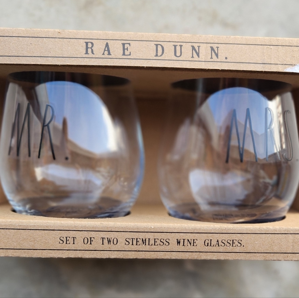 Rae Dunn Mr & Mrs Glasses